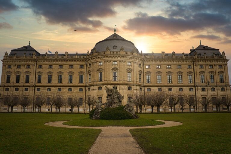 Peran Universitas Jenderal Soedirman dalam Membangun Generasi Pemimpin Masa Depan